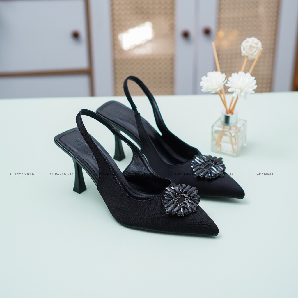 Giày cao gót nữ bít mũi ZR đính đá đen, giày gót nhọn CHIBAMY cao 8cm chất vải mềm