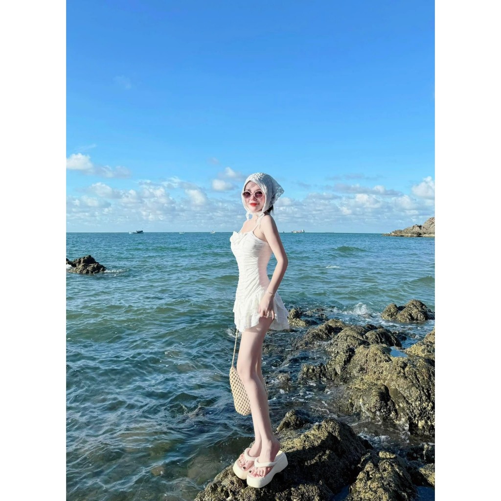 Jumpsuit đồ bơi 1 mảnh, KÈM KHĂN ĐỘI ,SET BIKINI 2 dây nơ liền thân phối bèo ÔM SÁT tôn dáng gợi cảm phong cách hàn quốc | BigBuy360 - bigbuy360.vn