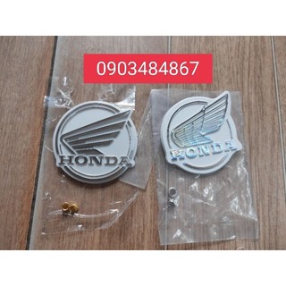 Tem cánh yếm, logo cánh én xe cub