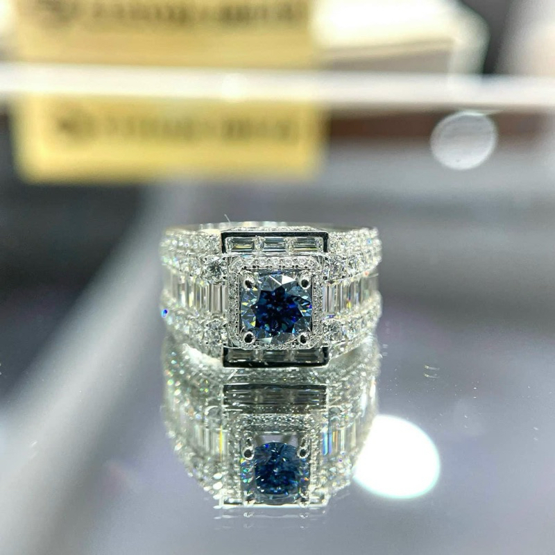 Nhẫn Nam Vàng Trắng Kim Cương Moissanite Viên Chủ Xanh Blue