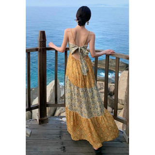 Váy đi biển cổ V họa tiết Boho
