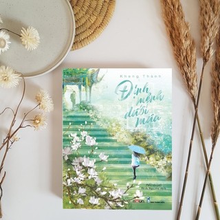 Sách - Định mệnh dưới mưa