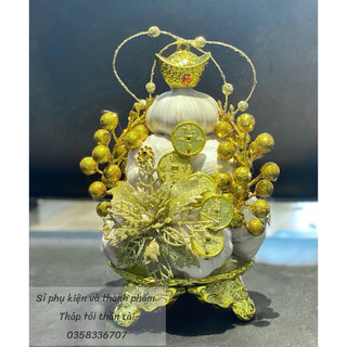 Tháp tỏi thần tài