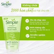 Sữa rửa mặt Simple lành tính sạch thoáng - cho da nhạy cảm 150ml  
