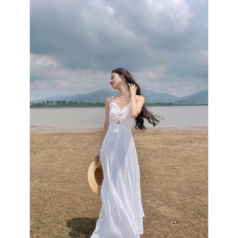 Pass váy maxi trắng 2 dây Hội Vũ size S