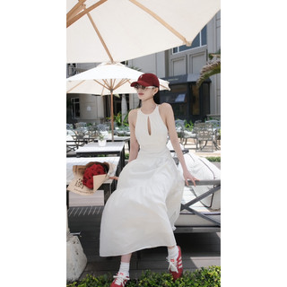 Maxi  TRÂN ALI  ạ  sz  S   M  sẵn  shop  khách  muốn tv size  cứ  ib shop nhé