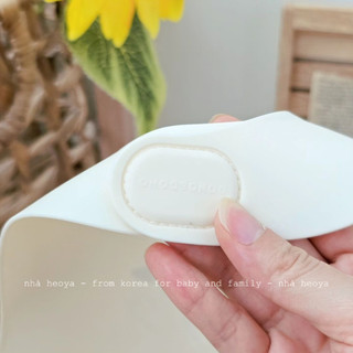 YẾM ĂN DẶM SILICON PLATINUM DONODONO