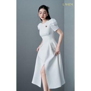 LAVIEM Váy trắng xẻ tà thiết kế Calista Dress