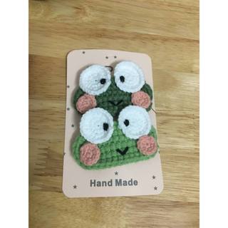 Kẹp tóc len handmade con ếch, hoa hướng dương