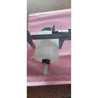 Phụ tùng Ô tô chở hàng, loại xe ba bánh, loại 500Kg. Hiệu: CQ FARSUN - Bình dầu thắng bằng nhựa ( BÌNH DẦU THẮNG)