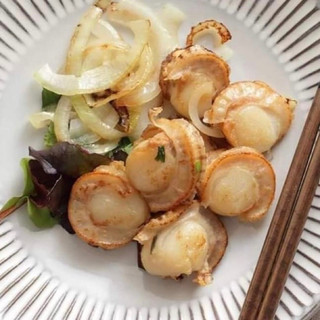 Còi sò điệp hấp size . giao hoả tốc giá sỉ từ 1kg