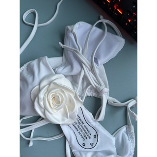Bikini hoa trà 2 mảnh màu trắng