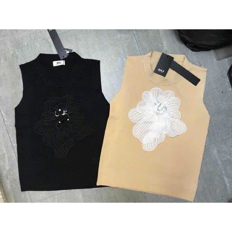 Hoa 3D màu trắng kết cườm , dây đá đính áo