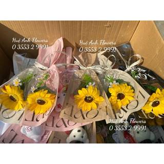 Bó hoa 1b hướng dương mix cúc nhỏ túi love