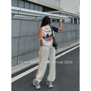 Bộ Coton  Adidas Quần Dàiối 3 Màu Cầu Vai Sọc Kẻ Tay Áo In LoGo Cao Cấp - Bộ Cotton Bùi Trà Phong Cách Boy Phố Hot Trend