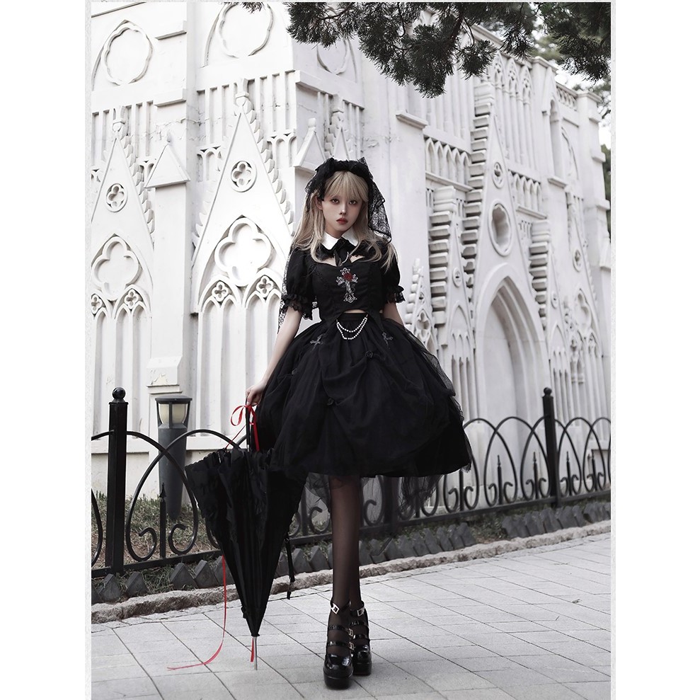 [Vui lòng nhắn tin shop trước khi đặt đơn] SET ÁO VÁY LOLITA HOA ÁC MA BRAND WITH PUJI 5594