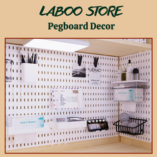 bảng pegboard lỗ treo tường decor, giá kệ pegboard treo tường decor, tấm bảng dán tường treo đồ pegboard nhựa