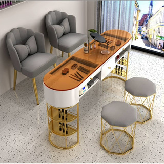 Bàn làm nail phong cách bắc âu