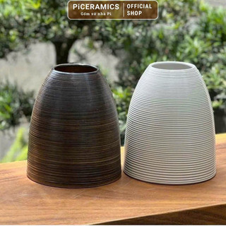 Bình cắm hoa dáng chuông  gốm Bát Tràng, cao 23cm miệng 10cm, màu mộc trắng/nâu