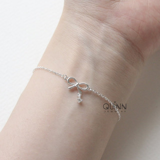 Lắc tay Mini Bow, lắc tay bạc nơ xinh xắn treo đá Quinn Jewelry