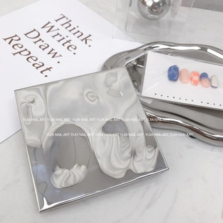 Khay inox bạc decor chụp ảnh nail