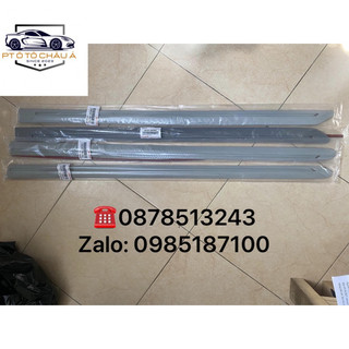 Bộ nẹp sườn cánh cửa toyota innova 2006 2015