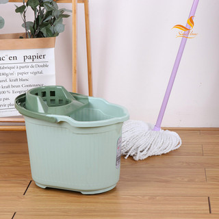 Xô vắt móp đẹp có bánh xe