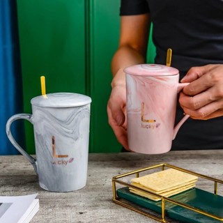 Ly cốc sứ cao cấp có nắp lucky cao vân đá cực đẹp .đtca
