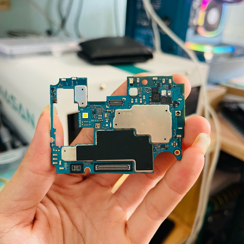 Main Samsung A51 A515F Rin Bóc Máy / Mainboard / Bo mạch samsung A515 A515F A51 A 51