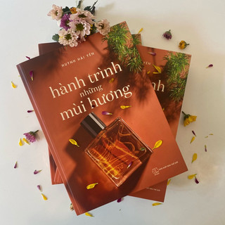 Sách - Hành trình những mùi hương (NXB Thế Giới)