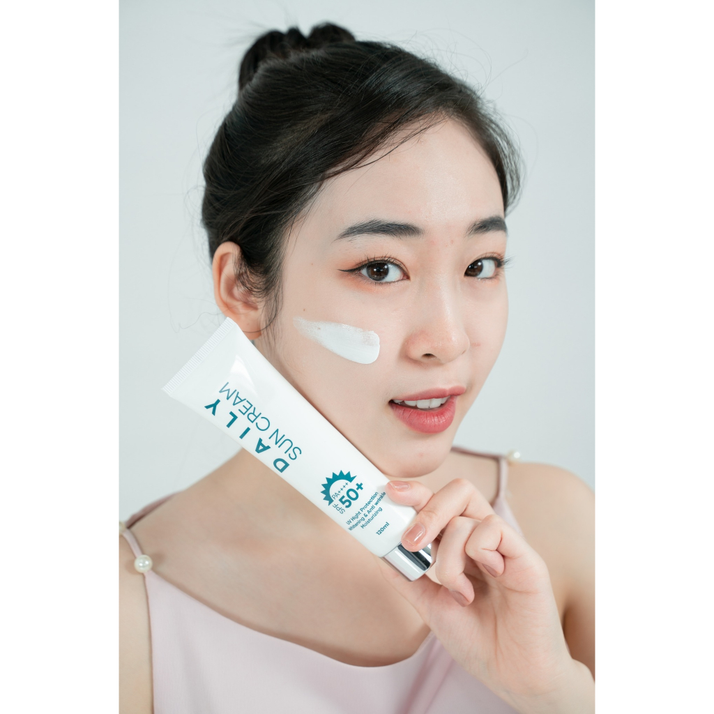 Kem chống nắng DAILY SUN CREAM - Kem chống nắng Hàn Quốc 3in1 thấm nhanh, lâu trôi dung tích 120ml