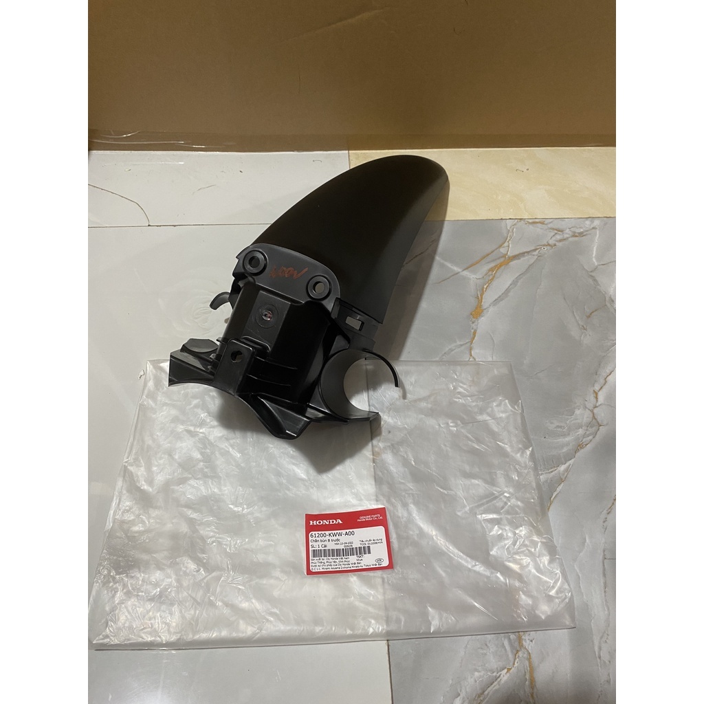Chắn bùn trước B trước HONDA WAVE S110, RSX110.  61200KWWA00