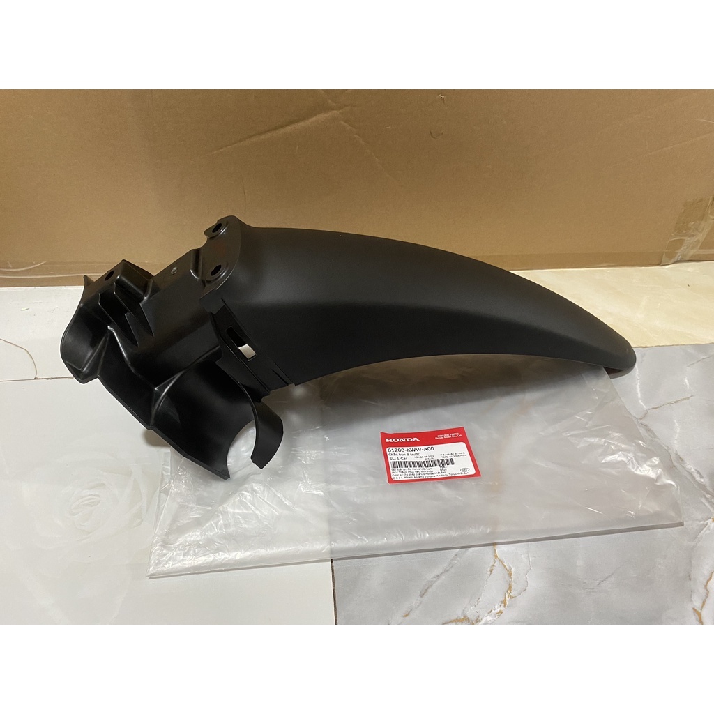 Chắn bùn trước B trước HONDA WAVE S110, RSX110.  61200KWWA00