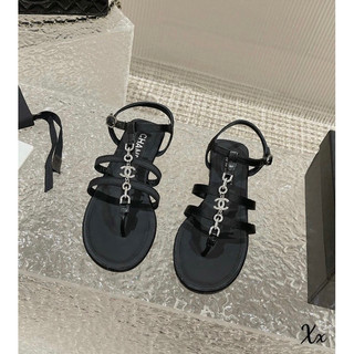 Sandal đế bệt dây xích đá giữa kẹp ngón