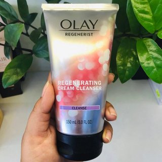 Sữa rữa mặt tạo bọt Olay 150ml