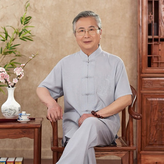 Bộ Quần Áo Phong Cách Đại Gia Nam Trung Niên Cộc Tay Quảng Châu