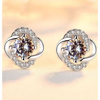 Bông tai nữ đính đá cz cỏ 4 lá