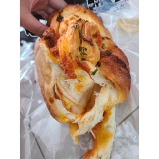 BÁNH MÌ HOA CÚC - 380gam