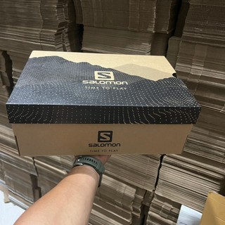 Hộp giày, box giày chính hãng salomon nhiều size