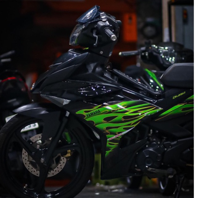 tem lửa ex 150 đen bóng, tem decal xe máy 3lớp giá rẻ