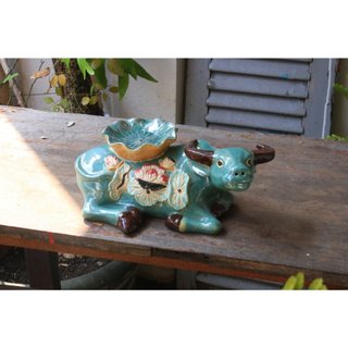Trâu mỹ nghệ lá sen xanh đồng