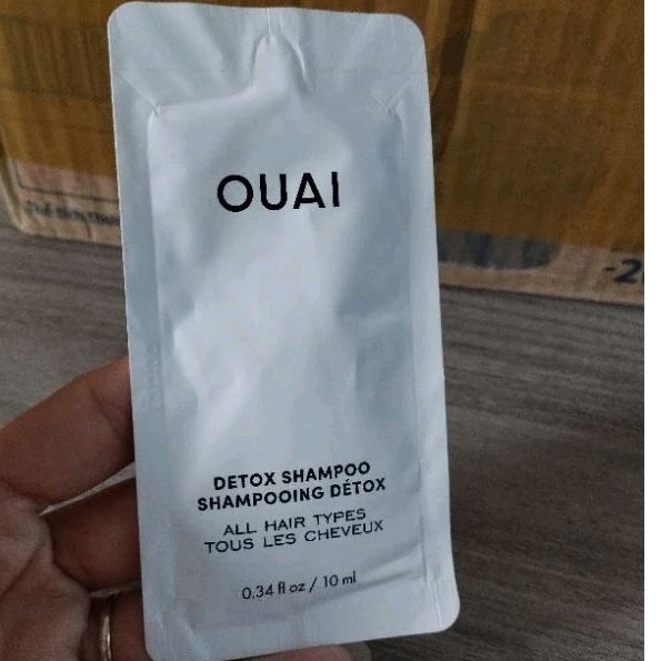 dầu gội Ouai Detox sample 10 ml.