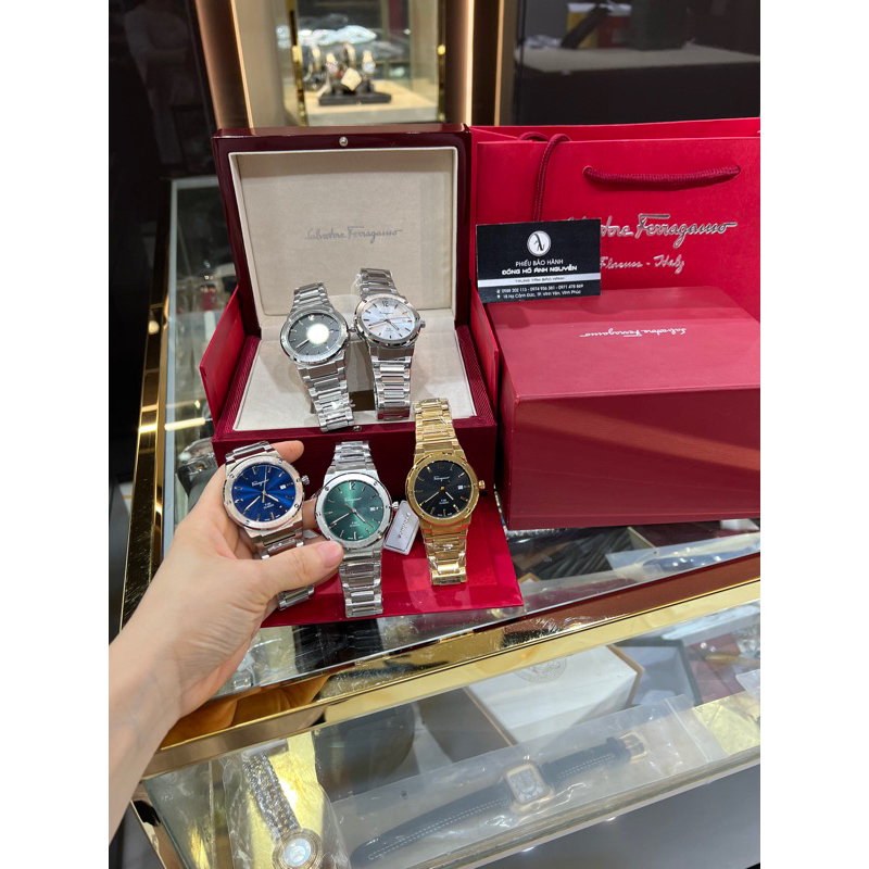 Đồng Hồ Nam Salvatore Ferragamo F-80 SFDT01320 Máy Thuỵ Quartz  Kính Sapphiare Mặt Tròn Dây Thép Không Gỉ