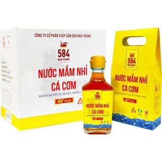 Thùng 12 chai Nước mắm Cá Cơm Cao Cấp 60 ĐỘ ĐẠM, 584 Nha Trang, Chai thủy tinh 200ml, Date luôn mới