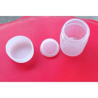 100 Hủ nhựa 30ml tròn, có 2 nắp dùng đựng các loại nước chấm, nước màu tô tượng