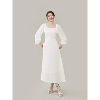  Đầm trắng dự tiệc dáng dài. Đầm cô dâu đi bàn váy tay lỡ trắng dự tiệc 