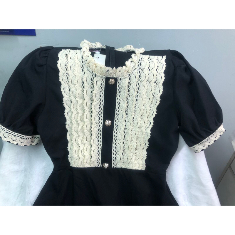 ĐẦM DÁNG XOÈ PHỐI