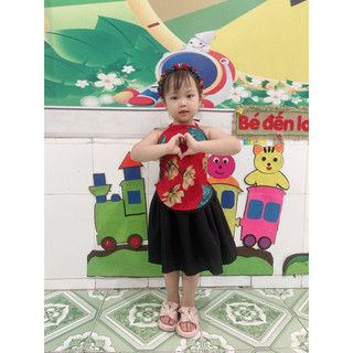 yếm lụa đào cho bé kèm mấn