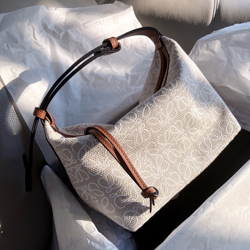 Túi xách nữ LAUDER BAG da bò - Choous