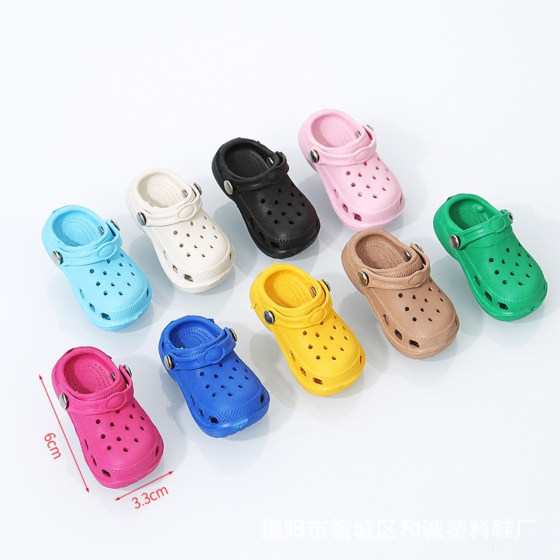 Sticker charm có nút cài gắn dép sục mẫu Mô Hình nhiều màu sắc TRANGBIHUE